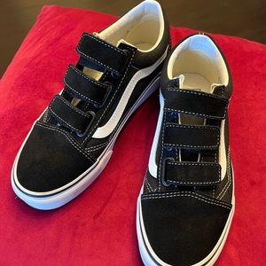 Velcro Vans - womens 7.0